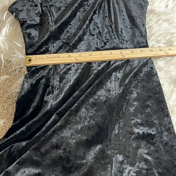 Mo:vint New York Dress Womens Sz Small velvet Black spaghetti strap Boho Gothic - Picture 12 of 12